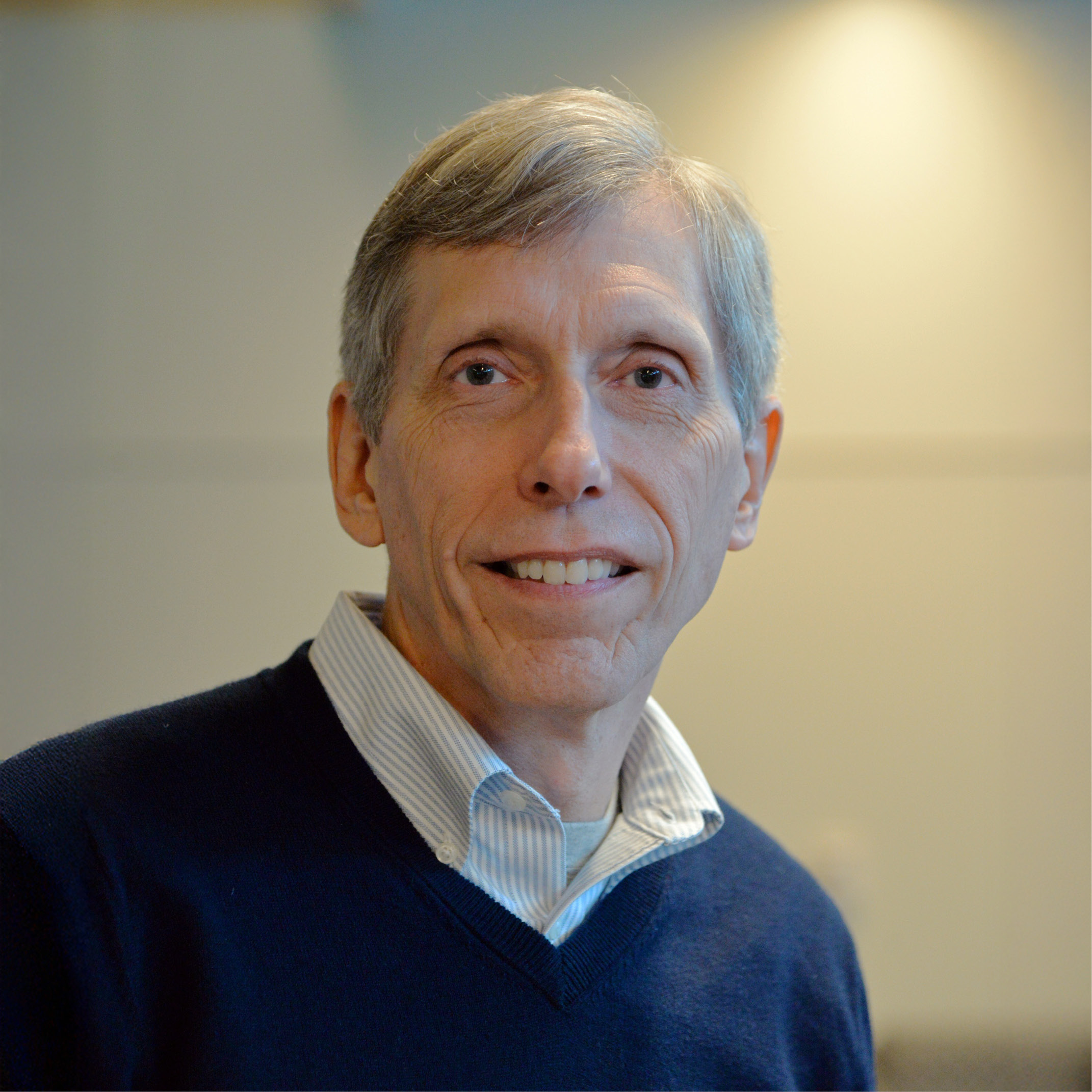 headshot-Stephen Kokoska.jpg